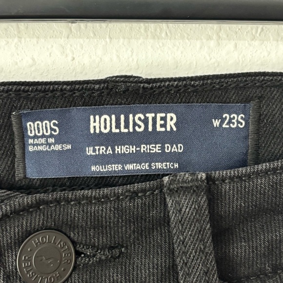 Womens NWT Hollister Ultra High Rise Dad Jeans - Picture 2 of 5